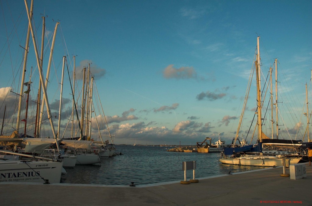 Hafen im Mittelmeer